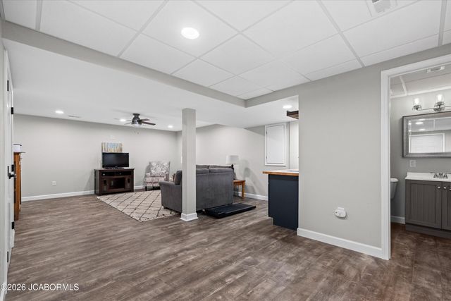 1321 HOFFMAN DRIVE, Jefferson City, MO 65101