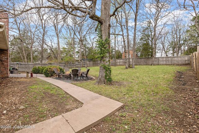 1321 HOFFMAN DRIVE, Jefferson City, MO 65101