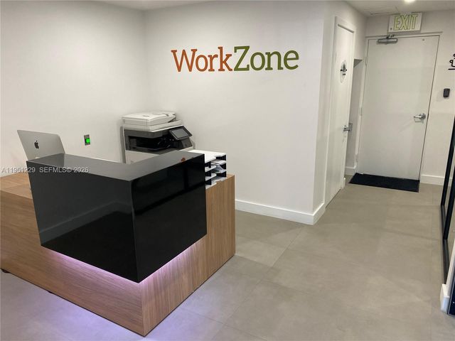 10850 NW 21st St 210, Sweetwater, FL 33172