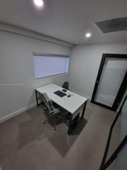 10850 NW 21st St 210, Sweetwater, FL 33172