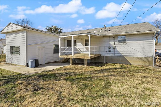 360 Imperial Lane, Fenton, MO 63026