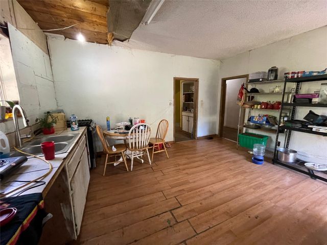 1617 6th Street, Brownwood, TX 76801