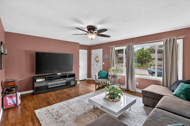 2222 Norton Avenue, Waukesha, WI 53188
