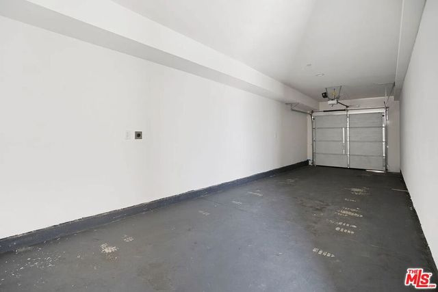 1726 Menlo Avenue 1, Los Angeles, CA 90006