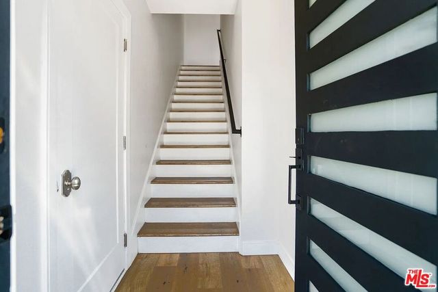 1726 Menlo Avenue 1, Los Angeles, CA 90006