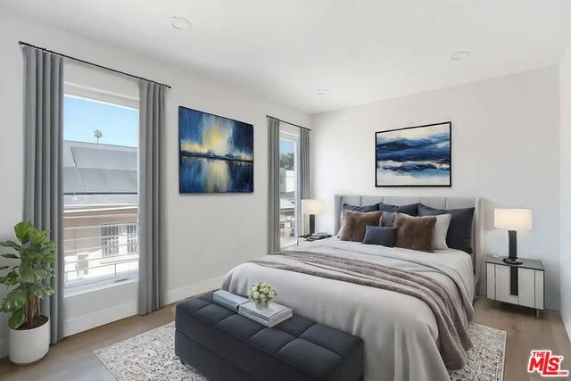 1726 Menlo Avenue 1, Los Angeles, CA 90006