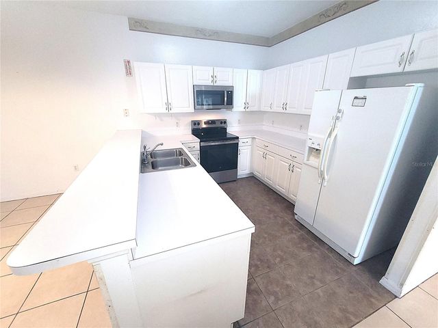 3151 SUN LAKE COURT B, Kissimmee, FL 34747