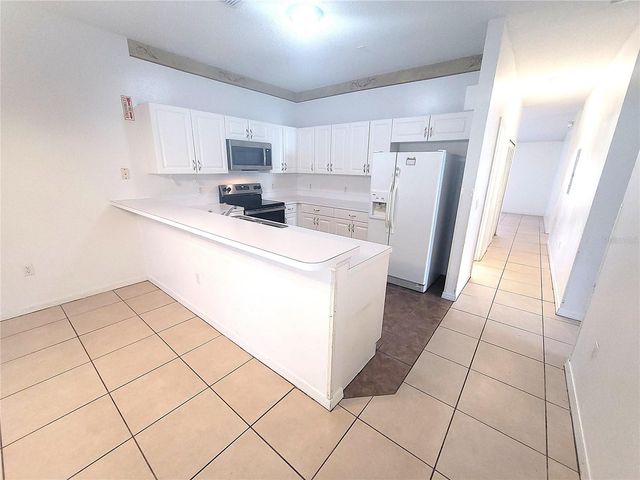 3151 SUN LAKE COURT B, Kissimmee, FL 34747