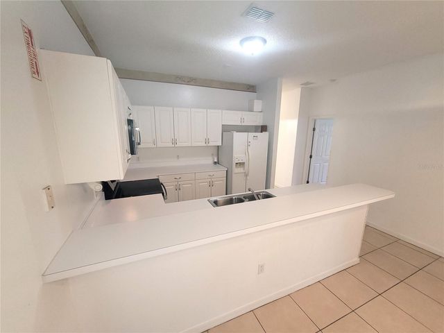 3151 SUN LAKE COURT B, Kissimmee, FL 34747