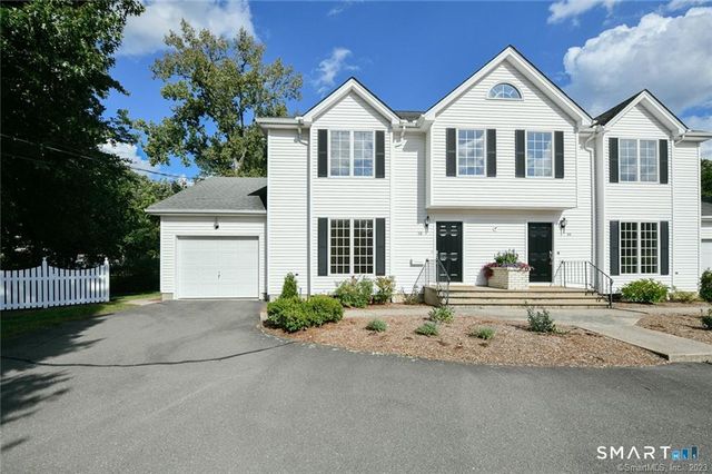 16 Harold Road 16, Farmington, CT 06032