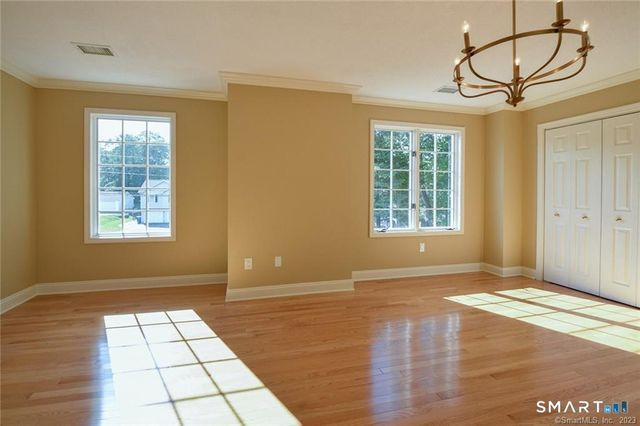 16 Harold Road 16, Farmington, CT 06032
