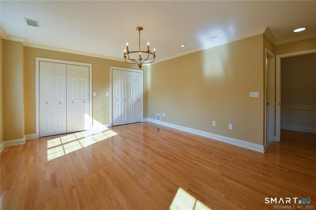 16 Harold Road 16, Farmington, CT 06032