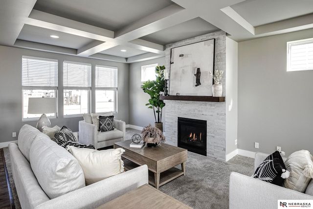 20811 Jeannie Lane, Gretna, NE 68028