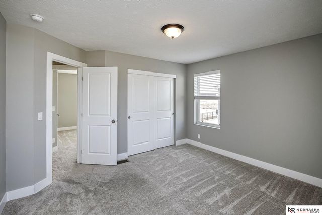 20811 Jeannie Lane, Gretna, NE 68028