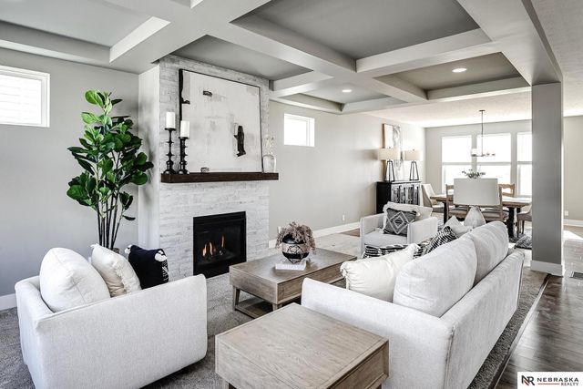 20811 Jeannie Lane, Gretna, NE 68028