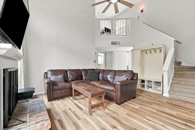 3136 Harbinger Lane, Dallas, TX 75287