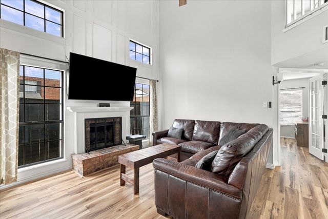 3136 Harbinger Lane, Dallas, TX 75287