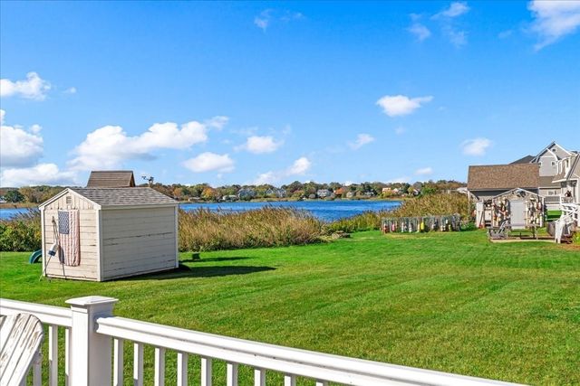 6 Seagate Cir, Scituate, MA 02066