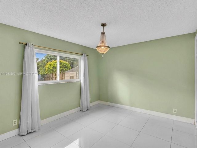 1400 S 19th Ave 1, Hollywood, FL 33020