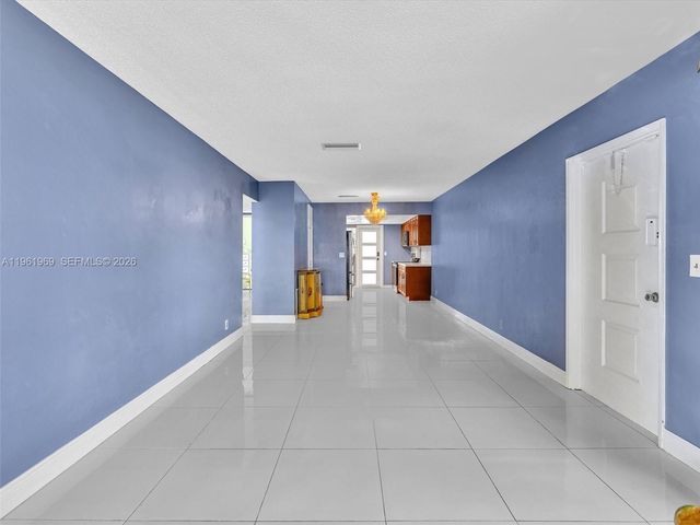 1400 S 19th Ave 1, Hollywood, FL 33020