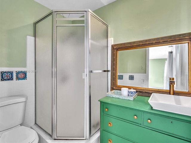 1400 S 19th Ave 1, Hollywood, FL 33020