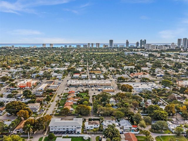 1400 S 19th Ave 1, Hollywood, FL 33020