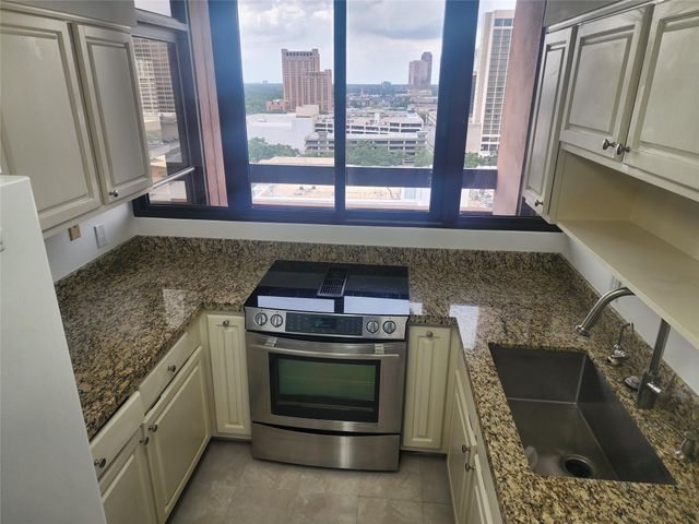 5150 Hidalgo Street 1403, Houston, TX 77056
