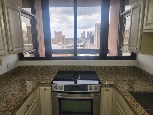 5150 Hidalgo Street 1403, Houston, TX 77056
