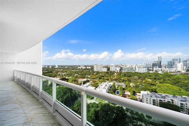 1643 Brickell Ave 2304, Miami, FL 33129