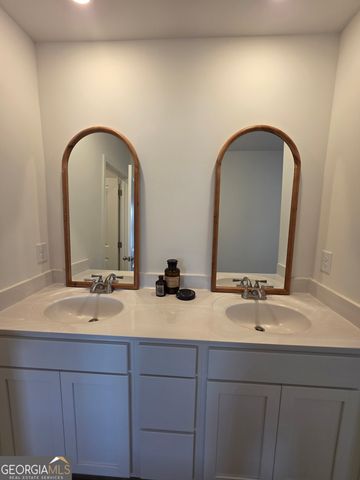 19 Umber Lane, Newnan, GA 30263