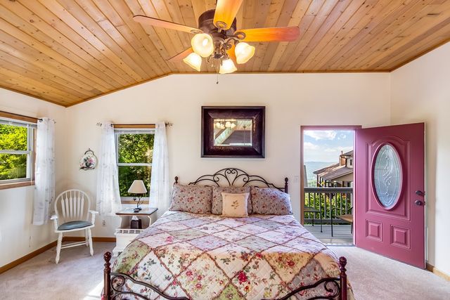 111 Trophy Buck Pointe, Murphy, NC 28906