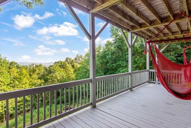 111 Trophy Buck Pointe, Murphy, NC 28906