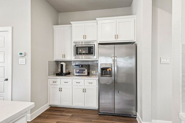 322 Templeton Drive, Fort Worth, TX 76107