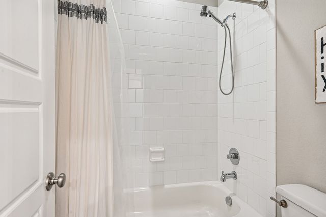 322 Templeton Drive, Fort Worth, TX 76107
