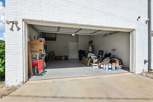 322 Templeton Drive, Fort Worth, TX 76107