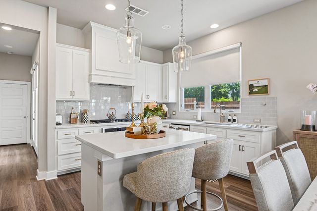 322 Templeton Drive, Fort Worth, TX 76107