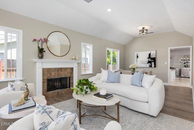 2064 Galbreth Road, Pasadena, CA 91104