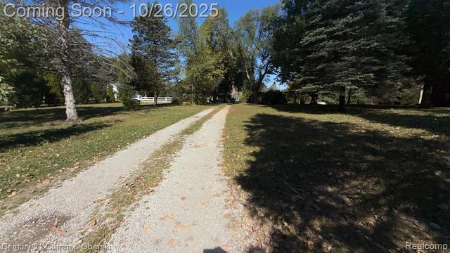 2519 W Rauch Road, Temperance, MI 48182