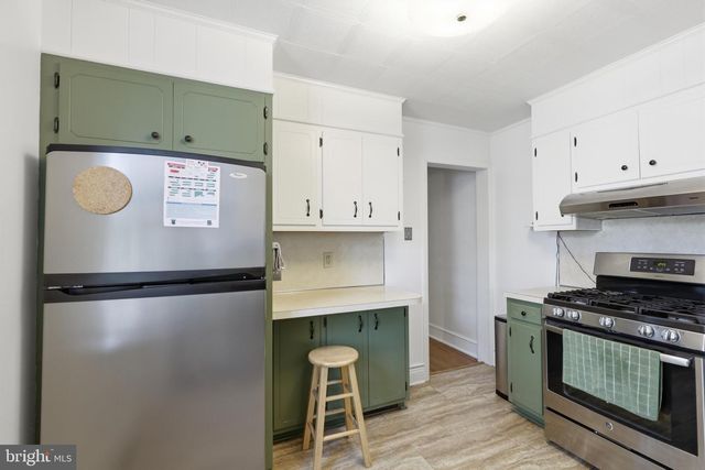 559 W WALNUT ST, Lancaster, PA 17603