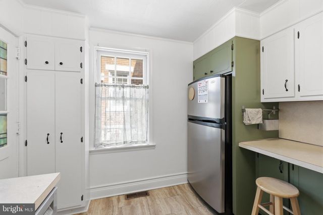 559 W WALNUT ST, Lancaster, PA 17603