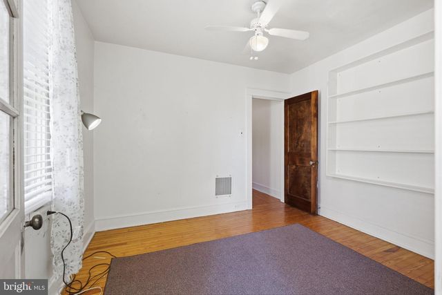 559 W WALNUT ST, Lancaster, PA 17603