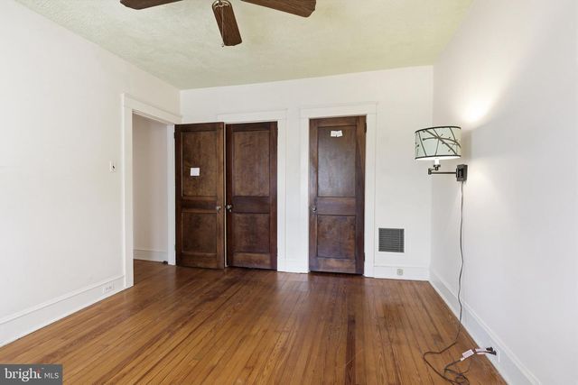 559 W WALNUT ST, Lancaster, PA 17603