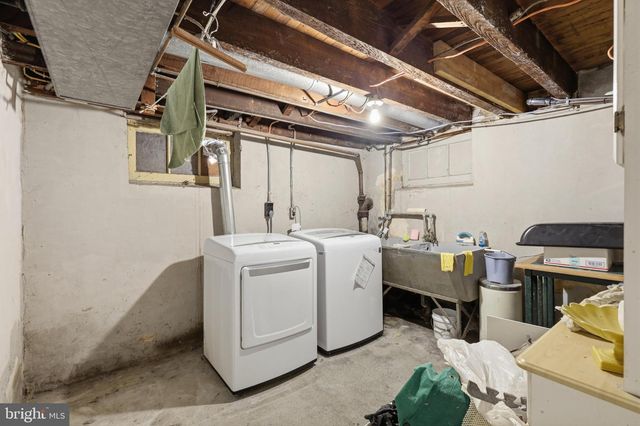 559 W WALNUT ST, Lancaster, PA 17603