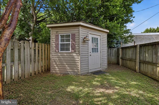 559 W WALNUT ST, Lancaster, PA 17603