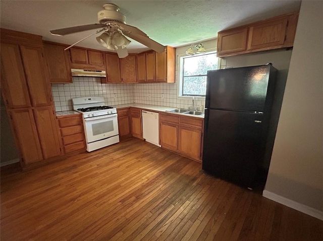 134 Piney Grove Road, Carrollton, GA 30117