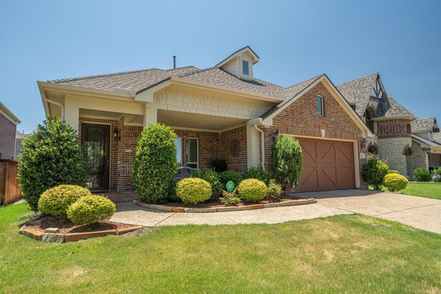 801 Marietta Lane, Aubrey, TX 76227