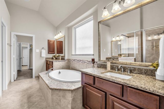 246 Hearthshire Circle, The Woodlands, TX 77354
