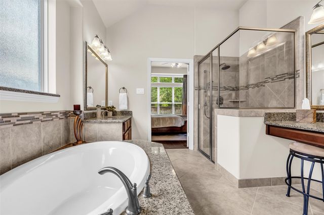 246 Hearthshire Circle, The Woodlands, TX 77354