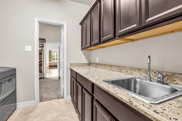 246 Hearthshire Circle, The Woodlands, TX 77354