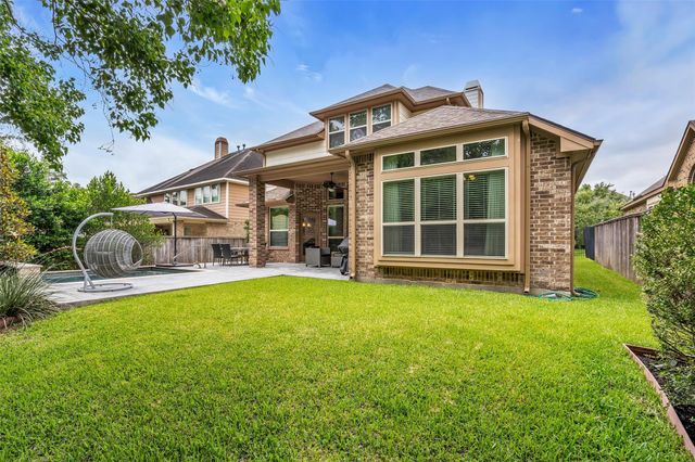 246 Hearthshire Circle, The Woodlands, TX 77354